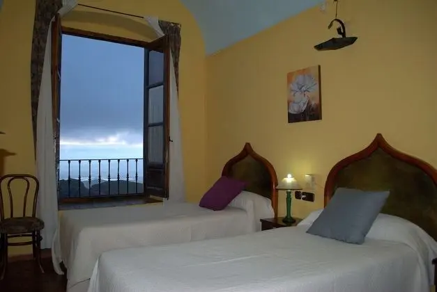 Tek Büyük Yataklı Oda, Manzaralı