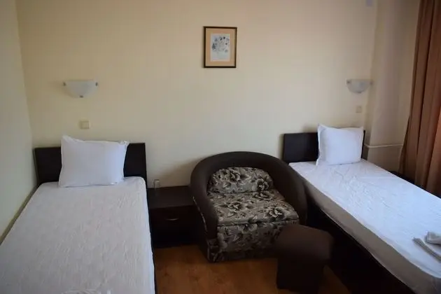 Tek Büyük Yataklı Oda