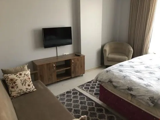Bahçe Manzaralı 1+1 Daire