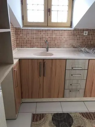 Çatı Katı Oda - Mutfaklı