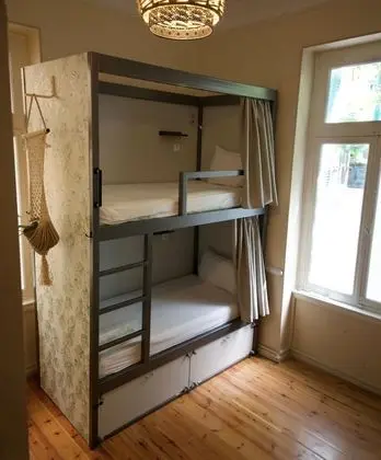 Single Bed in 4-Bed Ensuite Mixed Dormitory