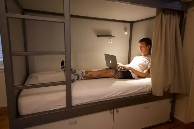 Single Bed in 4-Bed Ensuite Mixed Dormitory