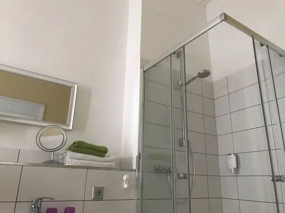 Classic Üç Kişilik Oda, Banyolu/Duşlu