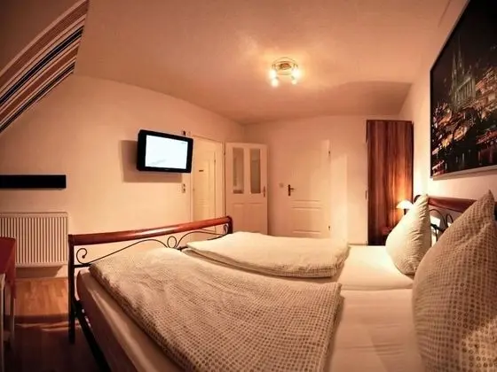 Comfort Tek Büyük Yataklı Oda, Banyolu/Duşlu