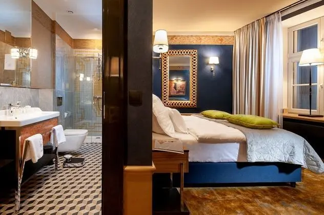 Deluxe Tek Büyük veya İki Ayrı Yataklı Oda