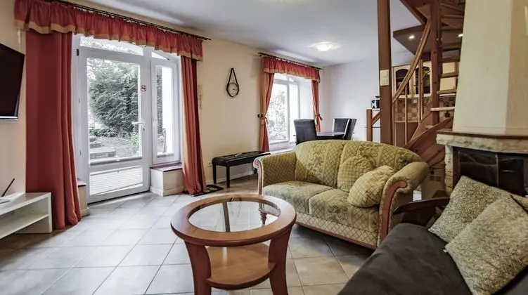 Traditional Apart Daire