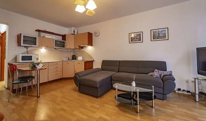 Traditional Apart Daire