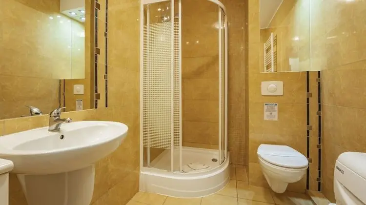 Traditional Apart Daire