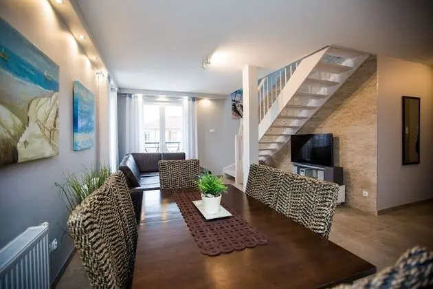 Premium Apartment, Multiple Beds, Partial Sea View