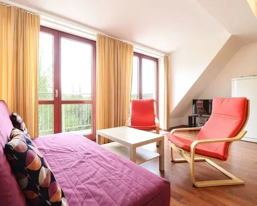 Apartment, Multiple Beds