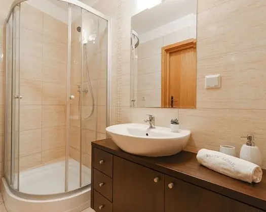 Economy Triple Room