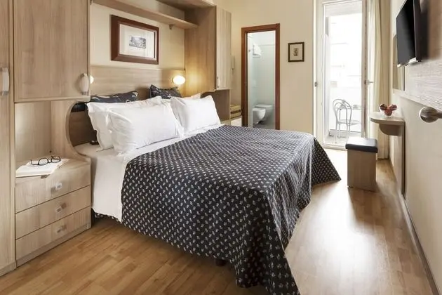 Tek Büyük Yataklı Oda