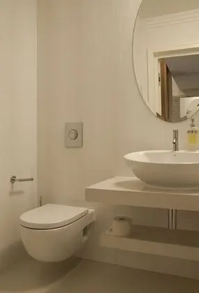 Büyük Yataklı Tek Kişilik Oda