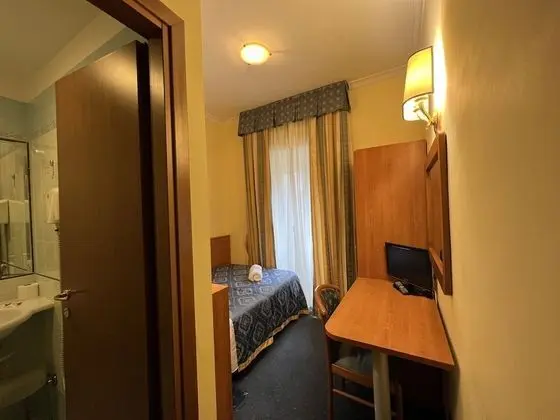 Basic Tek Kişilik Oda