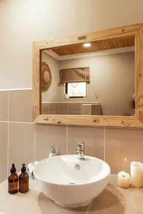 Honeymoon Dağ Evi, 1 Yatak Odası, Özel Banyo, Nehir Manzaralı