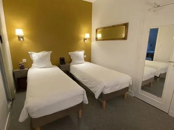 İki Ayrı Yataklı Oda, 2 Tek Kişilik Yatak