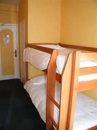 İki Ayrı Yataklı Oda, 2 Tek Kişilik Yatak