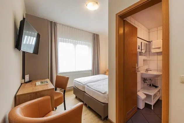 Economy Tek Büyük Yataklı Oda (French bed 1.40m)