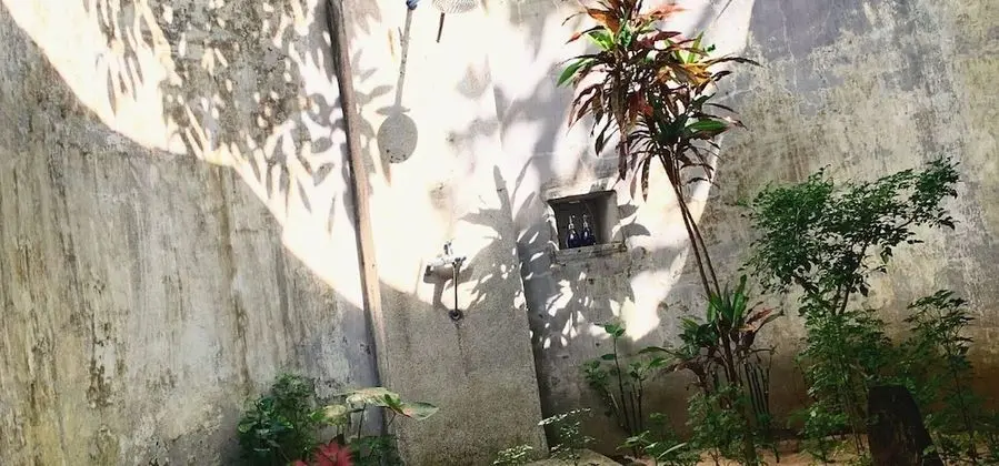 Ev, Nehir Manzaralı