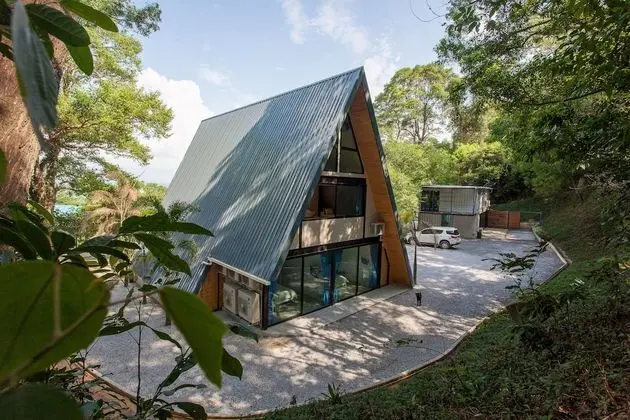 The Cottage (4 Bedrooms)