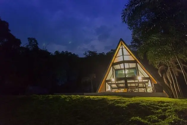 The Cottage (4 Bedrooms)