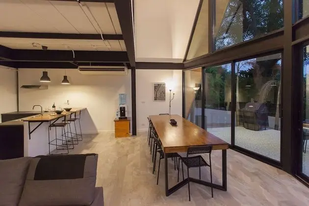 The Cottage (4 Bedrooms)