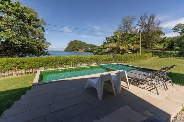 Sea Villa (4 Bedrooms)