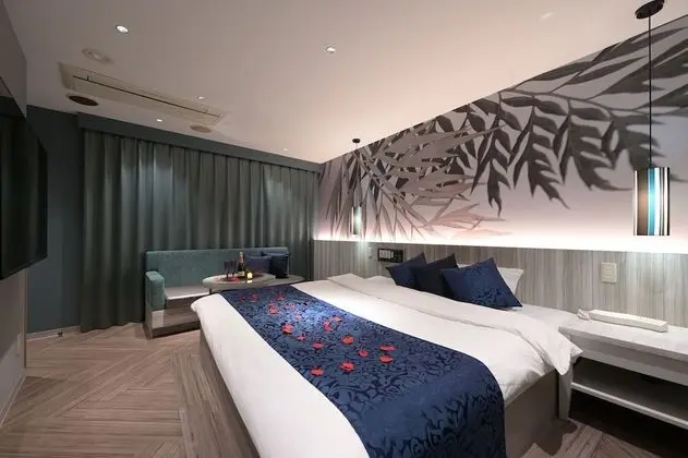 Deluxe Tek Büyük Yataklı Oda (Queen Room)