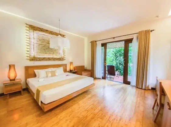Bungalov, Bahçe Manzaralı