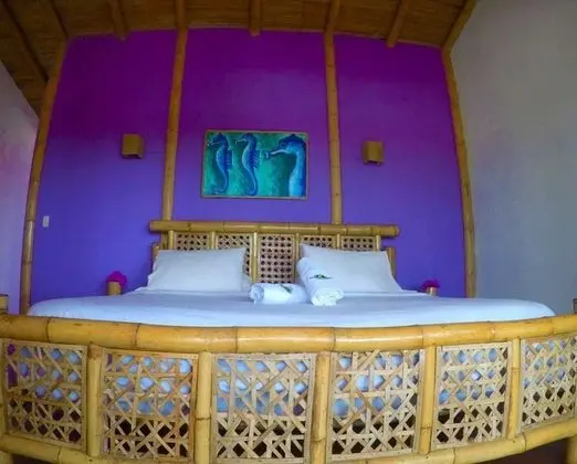 Tek Büyük veya İki Ayrı Yataklı Oda, Plaj Manzaralı