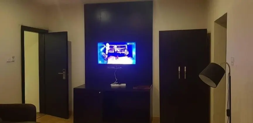 Classic Tek Büyük Yataklı Oda