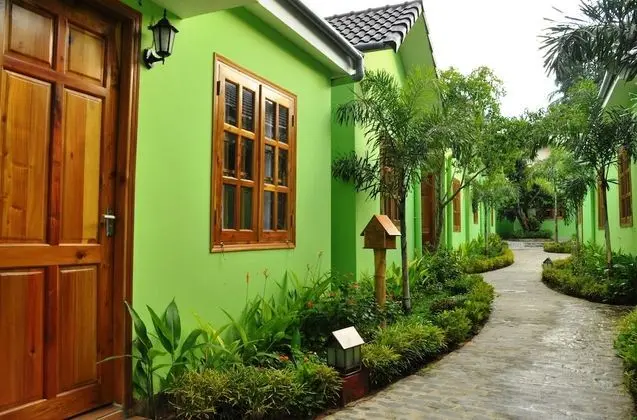 Bungalov, Bahçe Manzaralı