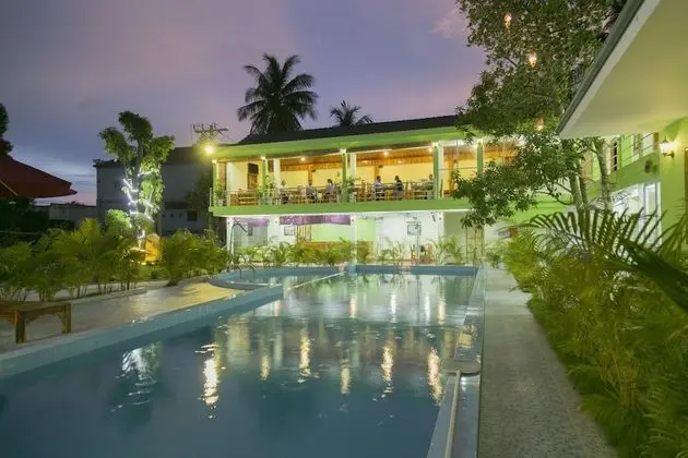 Standard Bungalov, Havuz Manzaralı