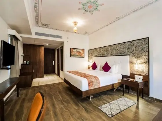 Classic Tek Büyük veya İki Ayrı Yataklı Oda