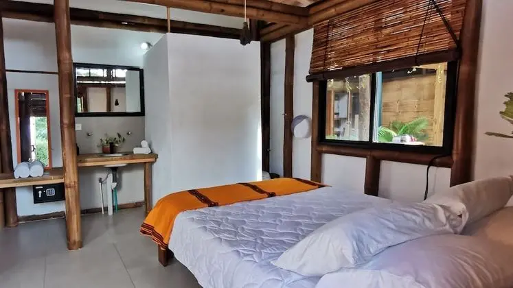 Comfort Tek Büyük Yataklı Oda