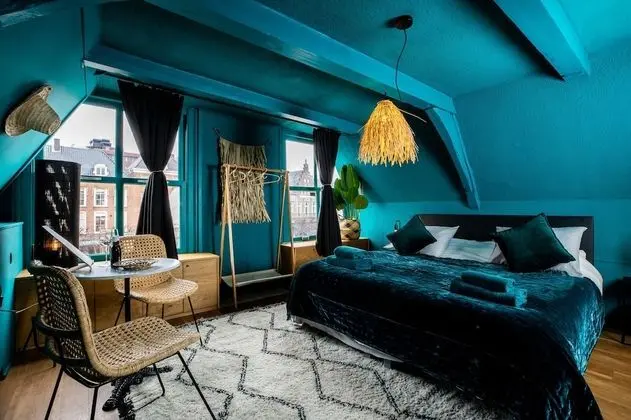 Design Tek Büyük Yataklı Oda
