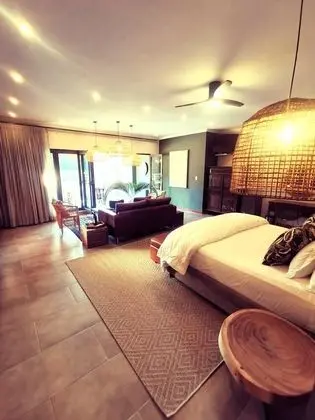 Luxury Tek Büyük Yataklı Oda