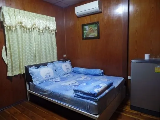 Standard Room with Private Bathroom