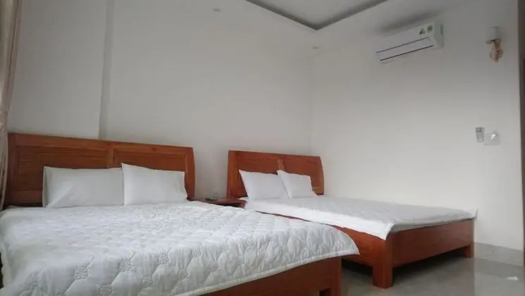 Business Tek Büyük Yataklı Oda (25m2)