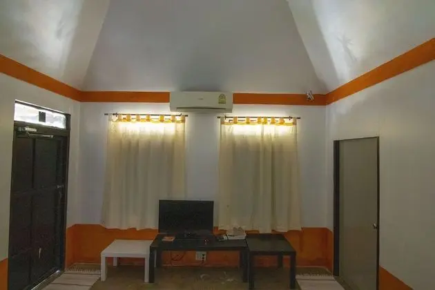 Twin Bungalow with Air-Conditioner