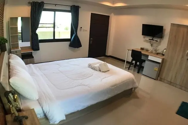 Deluxe Tek Büyük Yataklı Oda