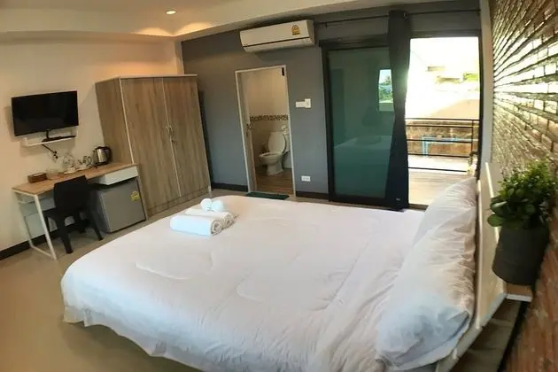 Deluxe Tek Büyük Yataklı Oda