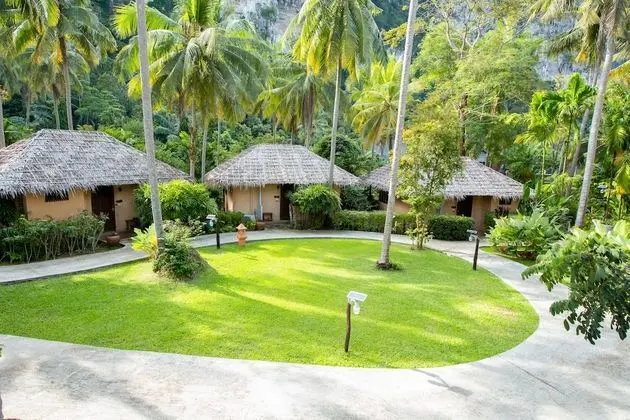 The Garden Cottage (Deluxe King Cottage)