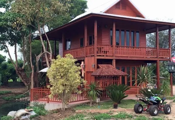 2 Bedrooms Riverside Villa