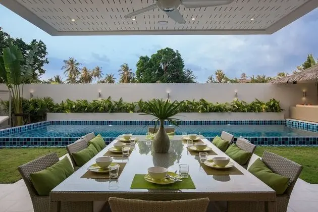 Family Villa, 5 Yatak Odası, Plaj Kenarı