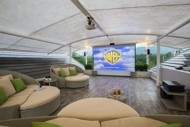 Family Villa, 5 Yatak Odası, Plaj Kenarı