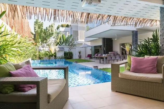 Family Villa, 5 Yatak Odası, Plaj Kenarı