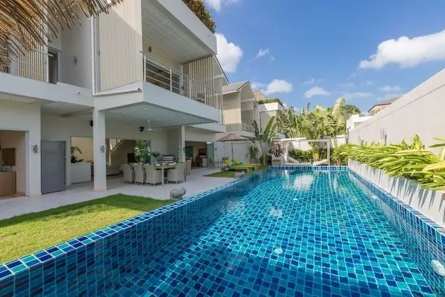 Family Villa, 5 Yatak Odası, Plaj Kenarı