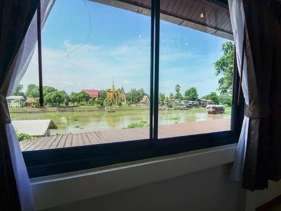 Deluxe Double Room, River View
