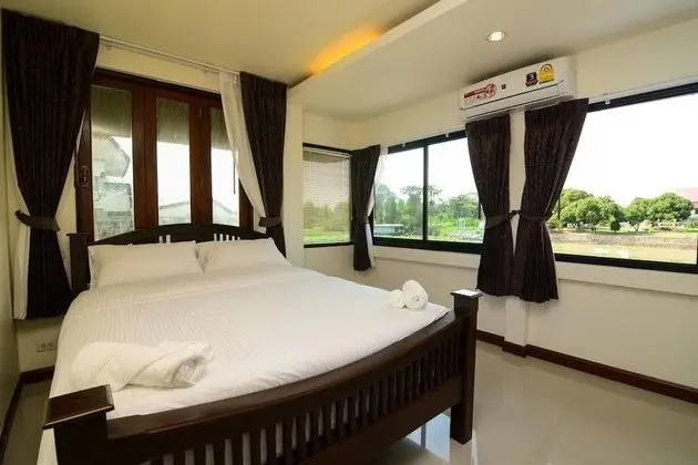 Deluxe Double Room, River View